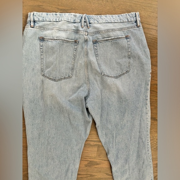 Good American Good Vintage Light Wash Stretchy Jeans Women’s Size 16 - Picture 12 of 12